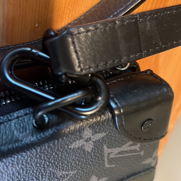 Louis Vuitton black/gray trunk wallet - Picture 15 of 16